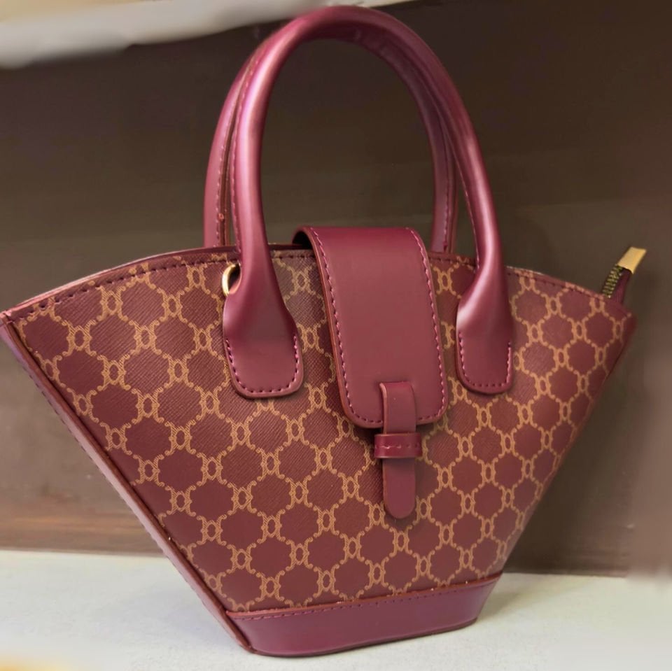 SHIKIRTI Kadın Çanta – Kova Şekilli Üçgen Model, Uzun Askılı