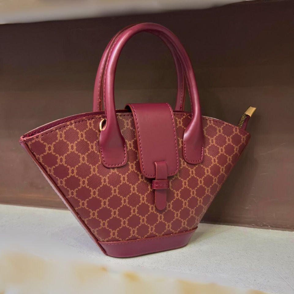 SHIKIRTI Kadın Çanta – Kova Şekilli Üçgen Model, Uzun Askılı