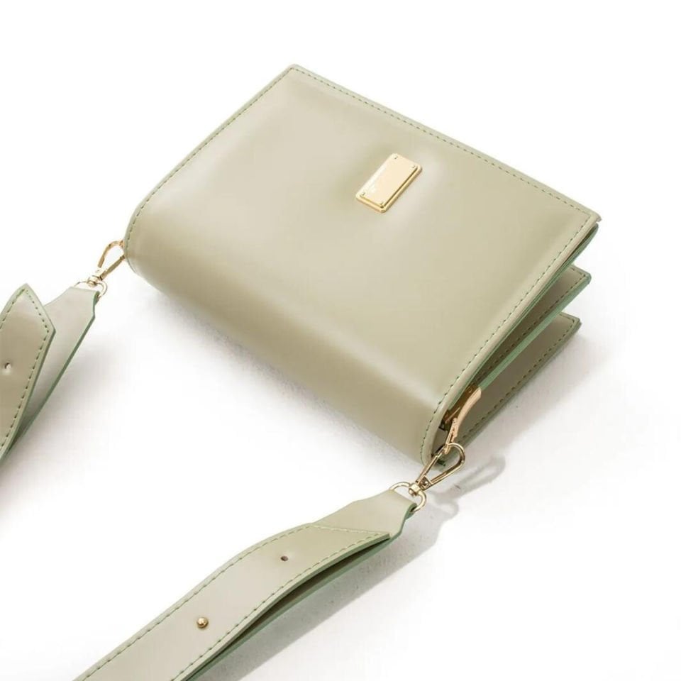 ESTUTE Kadın Çantası – İki Bölmeli, Hafif ve Kullanışlı