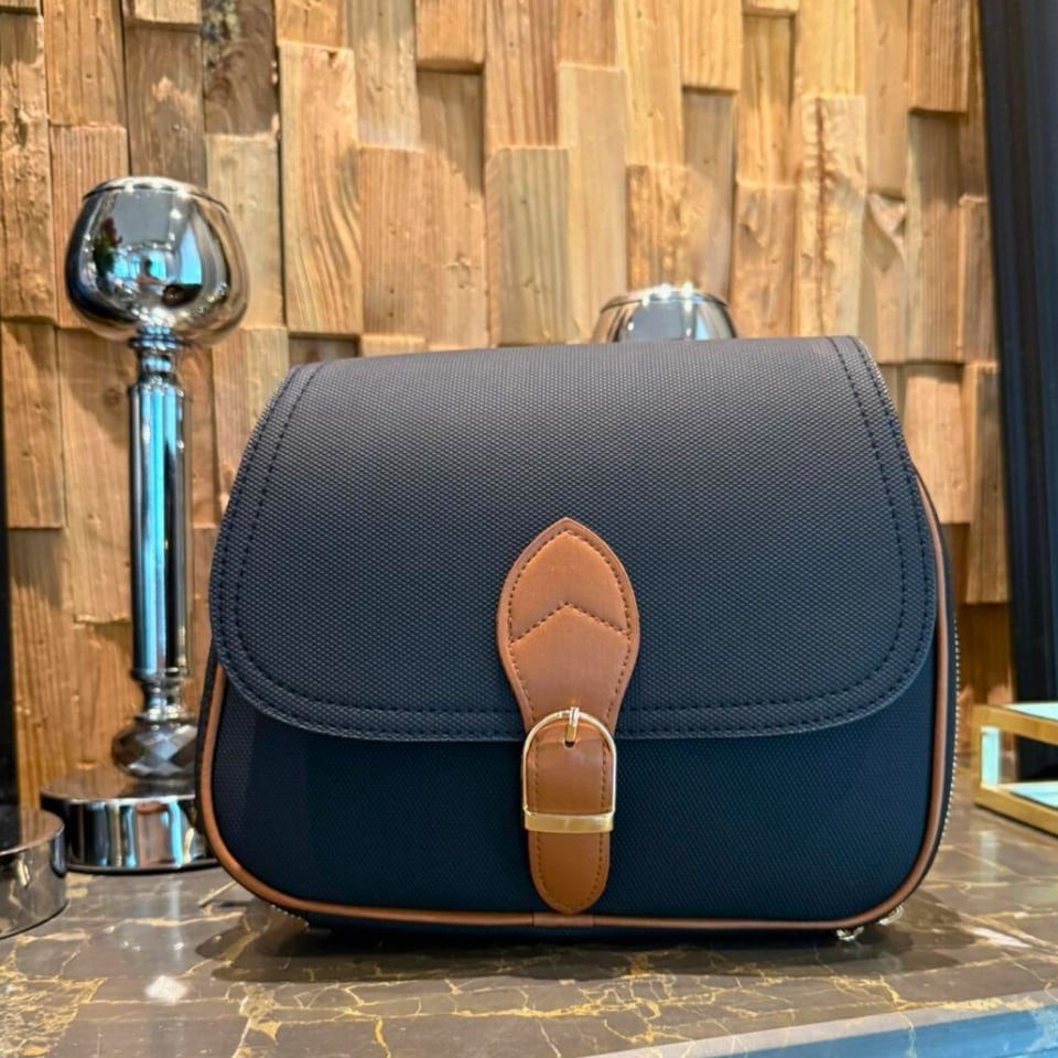 Kadın çantası  Cubby Çift bölmeli, şık ve hafif