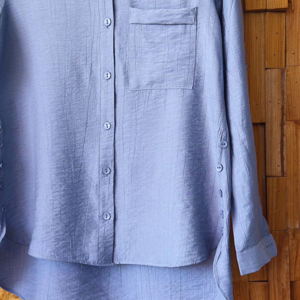پیراهن راه‌راه بافت‌دار رنگ دودی (فومه)