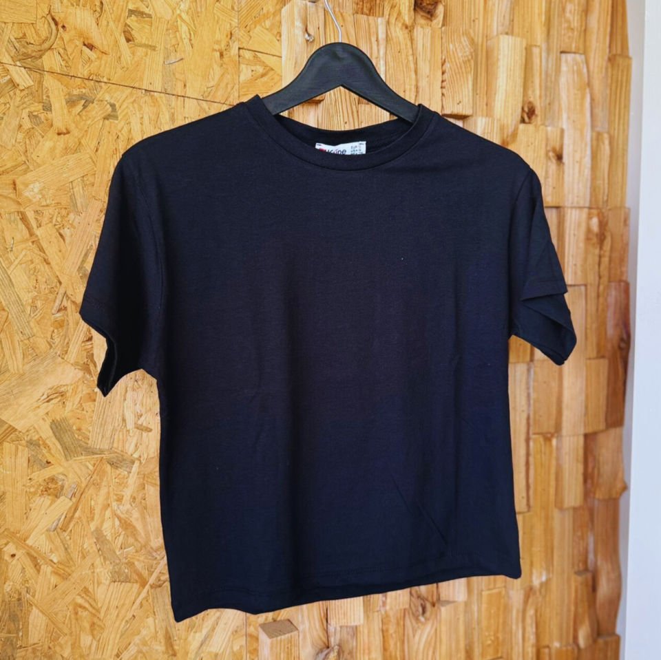 Kadın yuvarlak yakalı T-shirt – Emoop tasarım