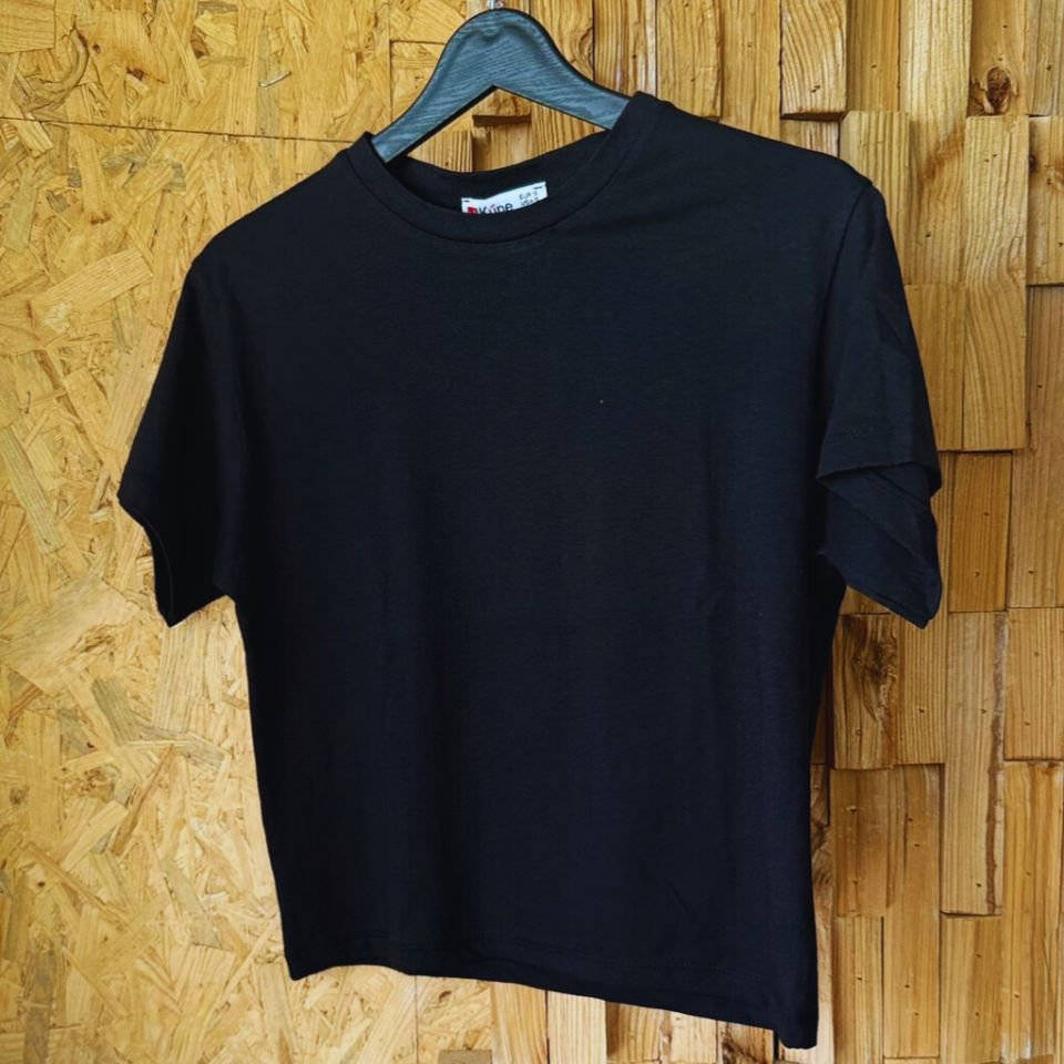 Kadın yuvarlak yakalı T-shirt – Emoop tasarım