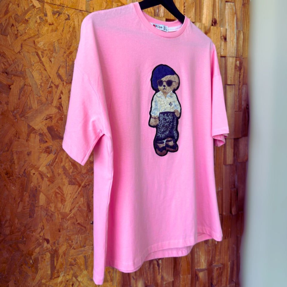 تی‌شرت سفید یونیسکس با طرح خرس شیک‌پوش