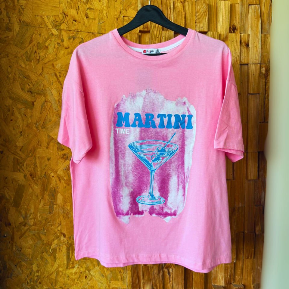 تی‌شرت زنانه با طرح فنجام