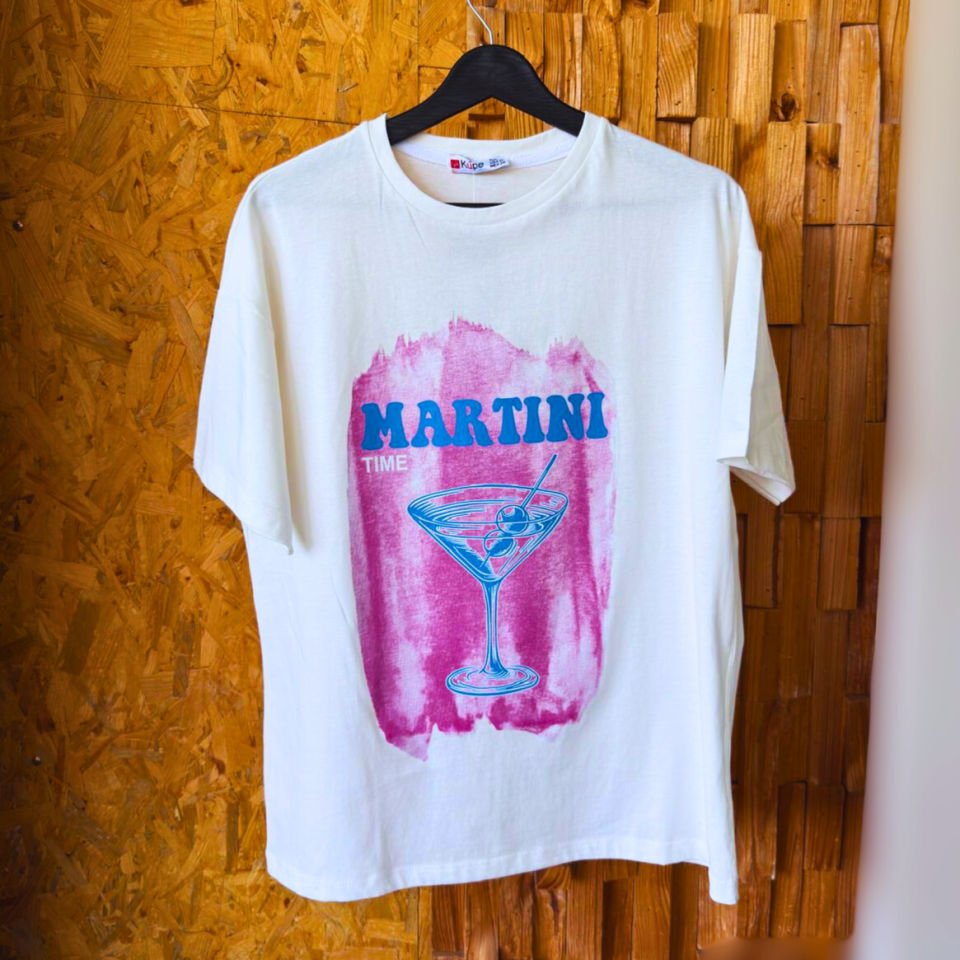 تی‌شرت زنانه با طرح فنجام