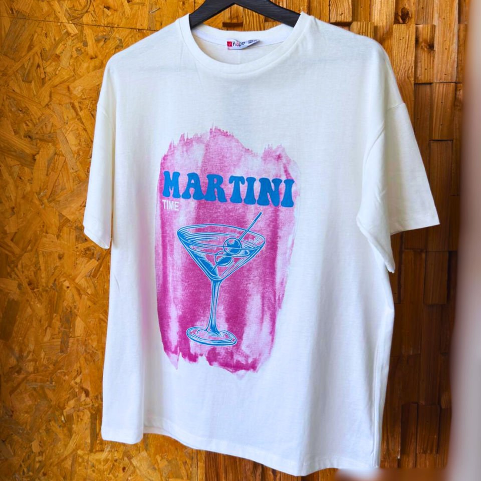 تی‌شرت زنانه با طرح فنجام