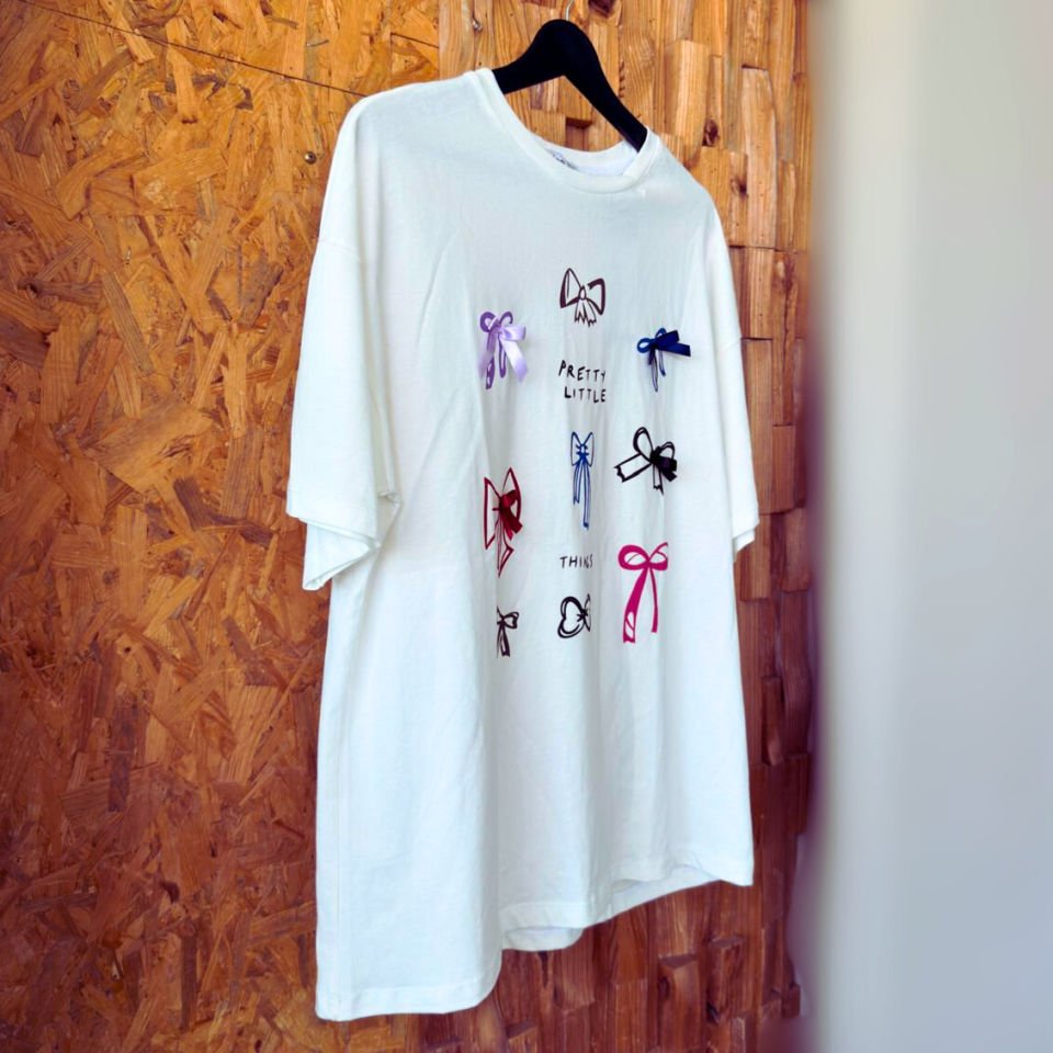 تی‌شرت اُورسایز چاپ‌دار با جزئیات بافت‌دار ت